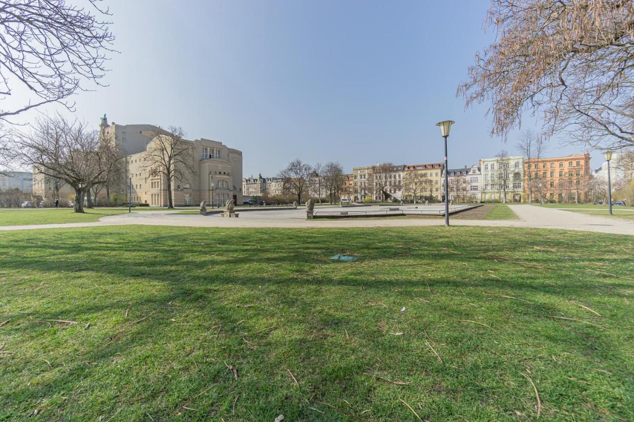 Casa de férias Exklusive Stadtresidenz: Mehrstöckige Mit Theaternähe