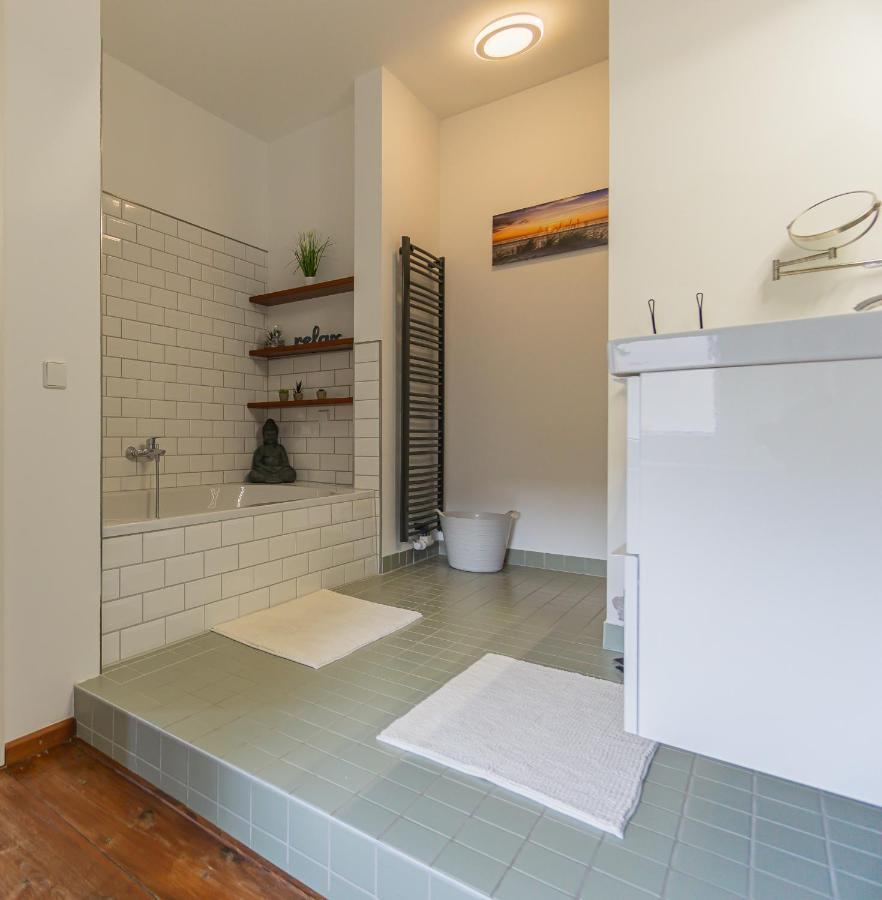 Casa de férias Exklusive Stadtresidenz: Mehrstöckige Mit Theaternähe Cottbus